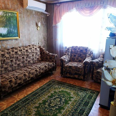 苏梅Ильинская 3К Посуточно Почасово公寓 外观 照片